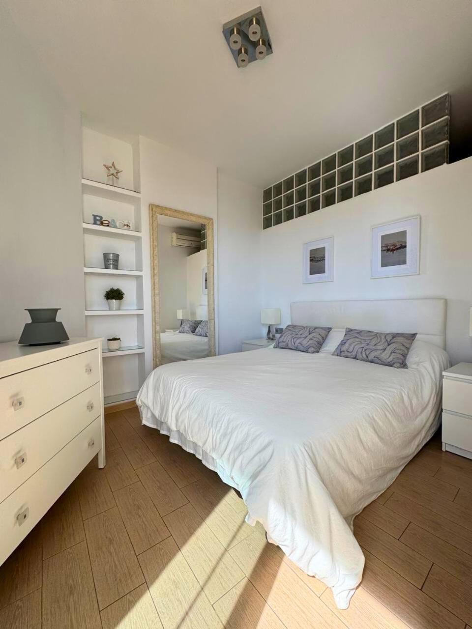 Apartment Espectacular Piso Sobre La Playa Benalmadena